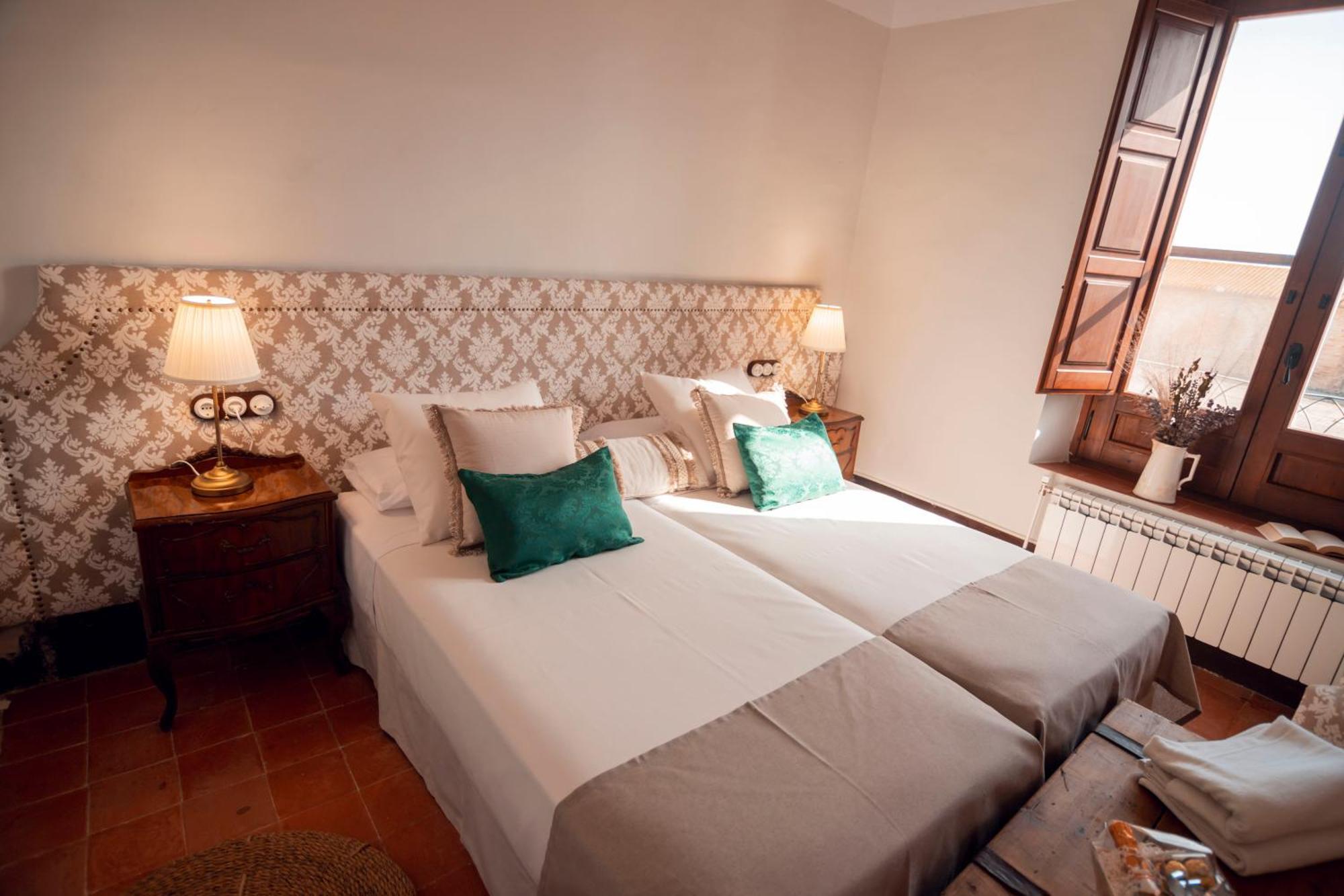 Castell Granadella Hotel L'Ampolla Ngoại thất bức ảnh